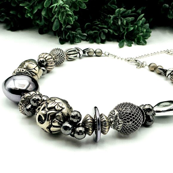 Vintage Metallic Silver Ornate Beaded Statement Necklace by Premier Designs - Picture 2 of 5